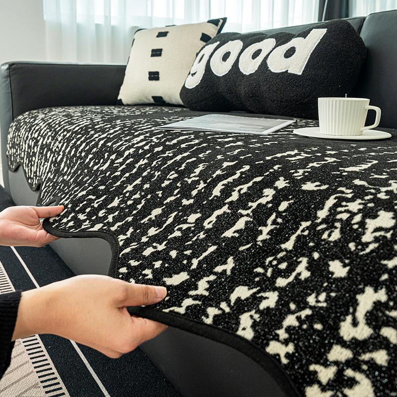 

Special-Shaped Sofa Cushion Universal In All Seasons New Non-Slip Seat Cushion Straight Row Light Luxury High-End Sofa Cover Cover Cloth 90*70cm