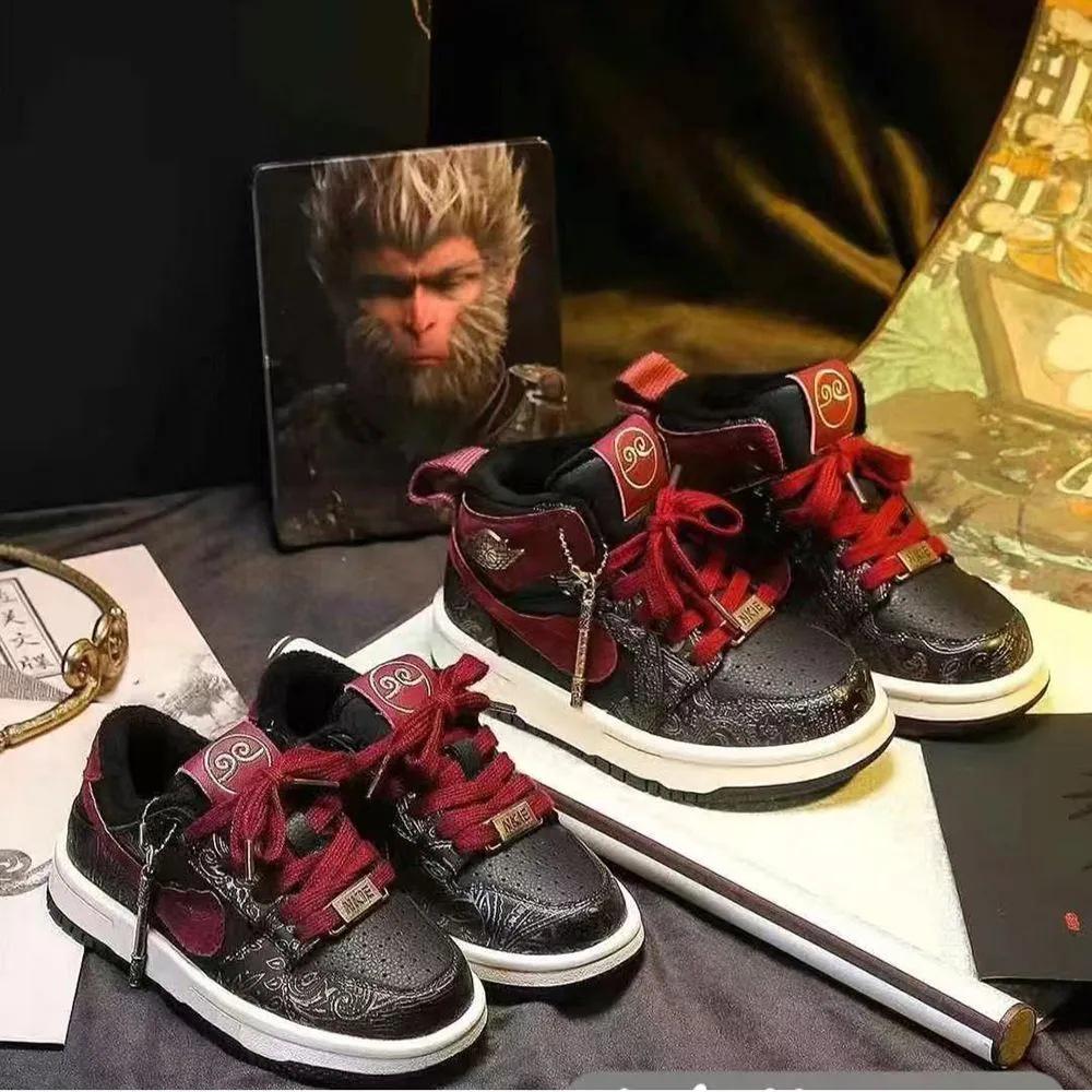 Boys' Winter 2025 Sun Wukong Black High-Top Fleece-Lined Cotton Shoes for Girls—Warm and Stylish Sports Shoes.