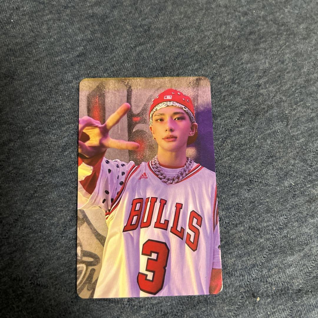 

[Б/У] stray kids карма hmv лаки дроп трейд-карта b хёнджин