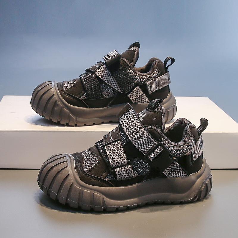 

Одноклассник мальчик 2025 новая осень детская повседневная легкая спортивная обувь детская сетчатая нескользящая обувь для бега мальчик 31 чёрный