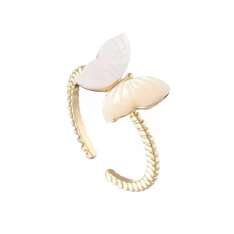 

Beautifully Adjustable Crafted Butterfly Ring In Copper For Elegant Womens Fashion