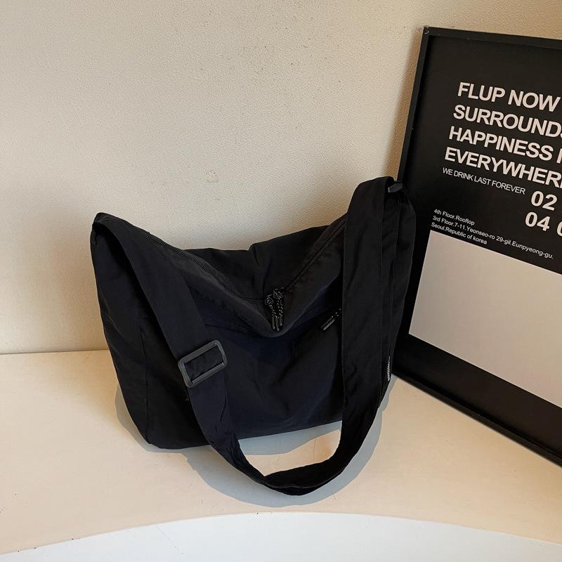 2025 New Casual Cloth Bag, Foreign Lazy Style Bag, Women's Shoulder Crossbody Niche Design Commuter Tote Bag