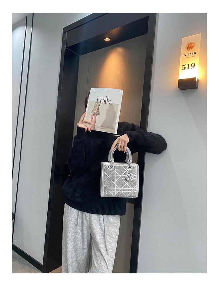 Dámská kabelka s kamínky, lehká luxusní, 2025, Princess Diana, do ruky, crossbody, přes rameno - Vynikající malý čtvercový design