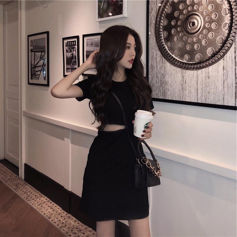 Summer new cold wind thin Hepburn little black dress chic sexy waist scheming black dress women