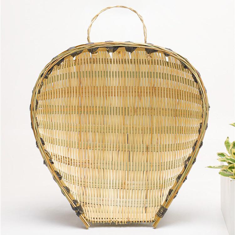 Bamboo Winnowing Basket: Wash and Drain Rice/Vegetables, Fine-Weave Storage for Home and Restaurant Use.