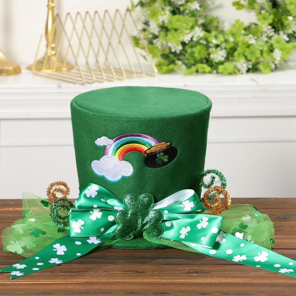 CiyvoLyeen St. Patrick Day Tree Topper Hat Large Green Velvet Hat Leprechaun Top Hat for Christmas Tree Decor Green Shamrock Bowknot Irish Home Decor