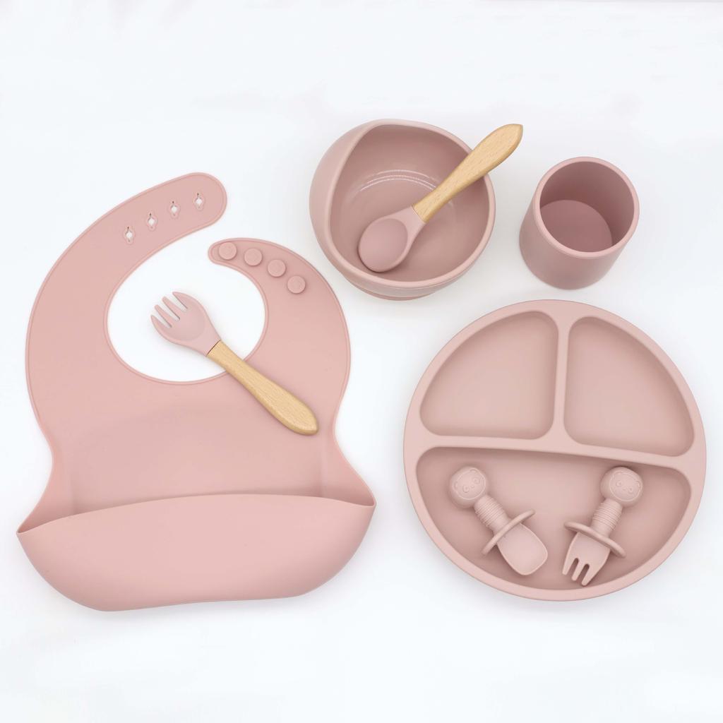 8PCS/Set Baby Silicone Tableware Set Baby Feeding Dishes BPA Free Bowl Plate Bibs Spoon Fork Sets Children Non-slip Dinnerware