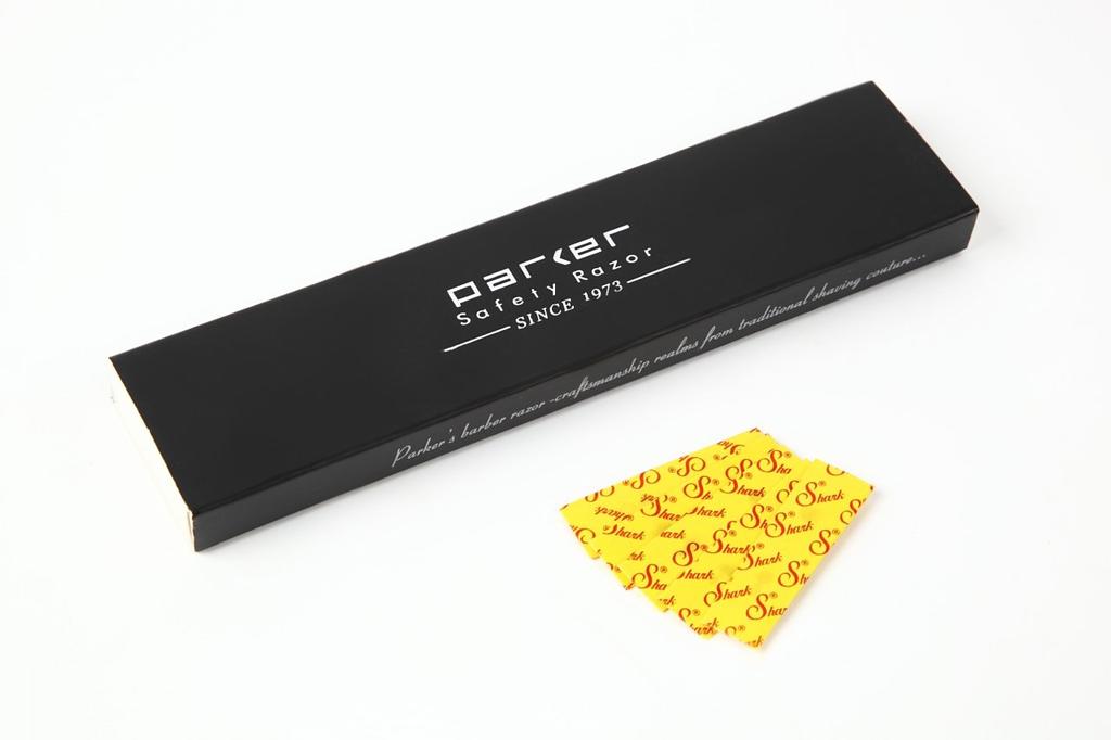 Parker Folding Razor Replacement Blades Sharp Cut for a Professional Look Stainless Steel Beard Facial Sensitive Single Parker SRX with Gift