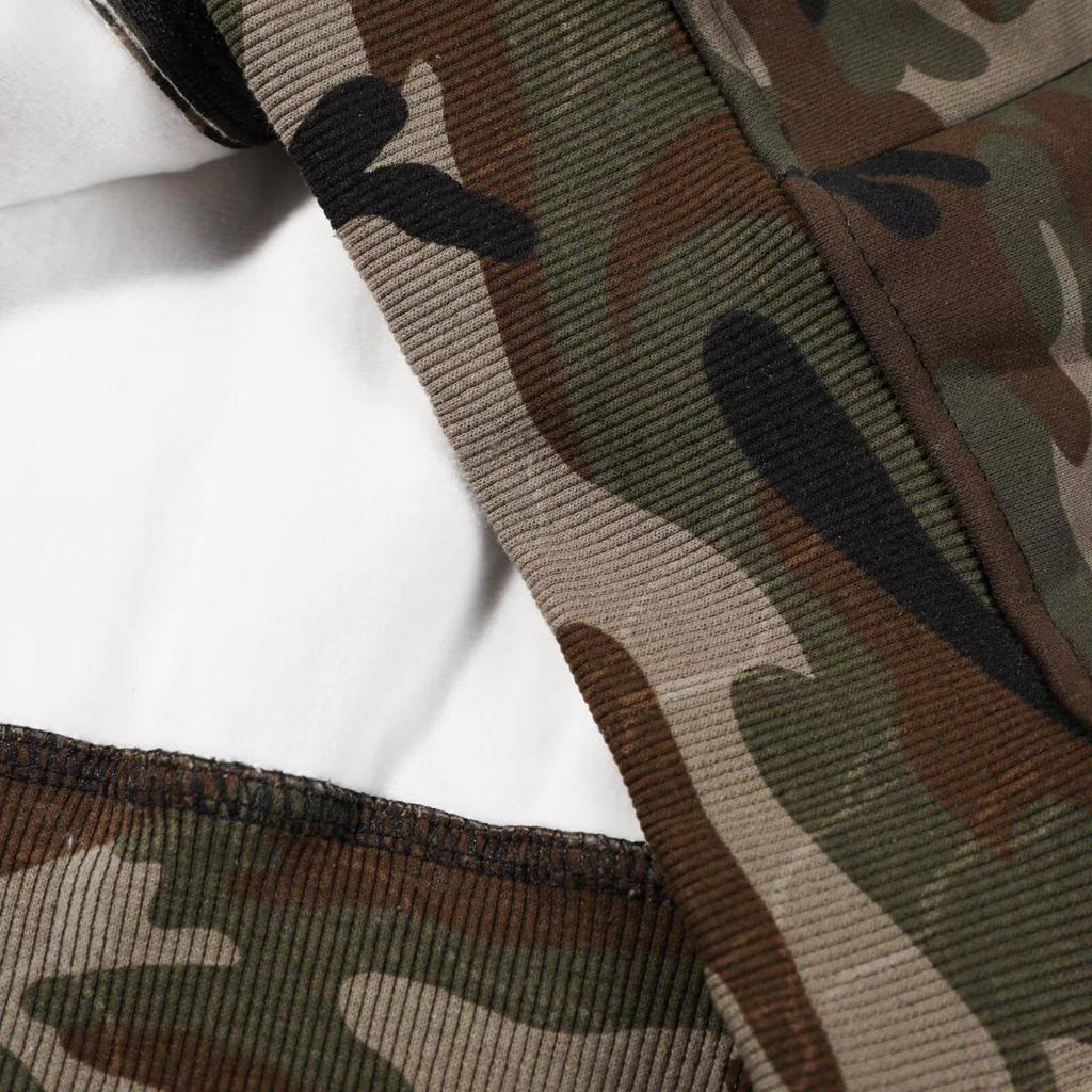 American Retro Camo Streetwear Hoodie for Men & Women - Trendy Unisex Zipper Jacket