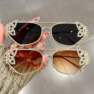 Occhiali da sole di alta gamma per viaggi ed eventi per donna, occhiali da sole da donna stile europeo e americano con montatura a farfalla impreziosita da diamanti