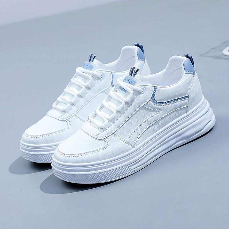 Damen W1763 Weiße höhenverstellbare Sneaker: Plateausohle, atmungsaktives Mesh, vielseitiger Herbst 2022 Stil