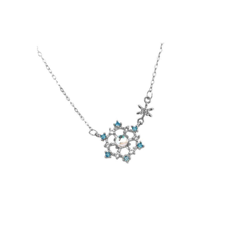 Super Fairy Romantic Winter Blue Diamond Snowflake Necklace New Collarbone Chain Fashion