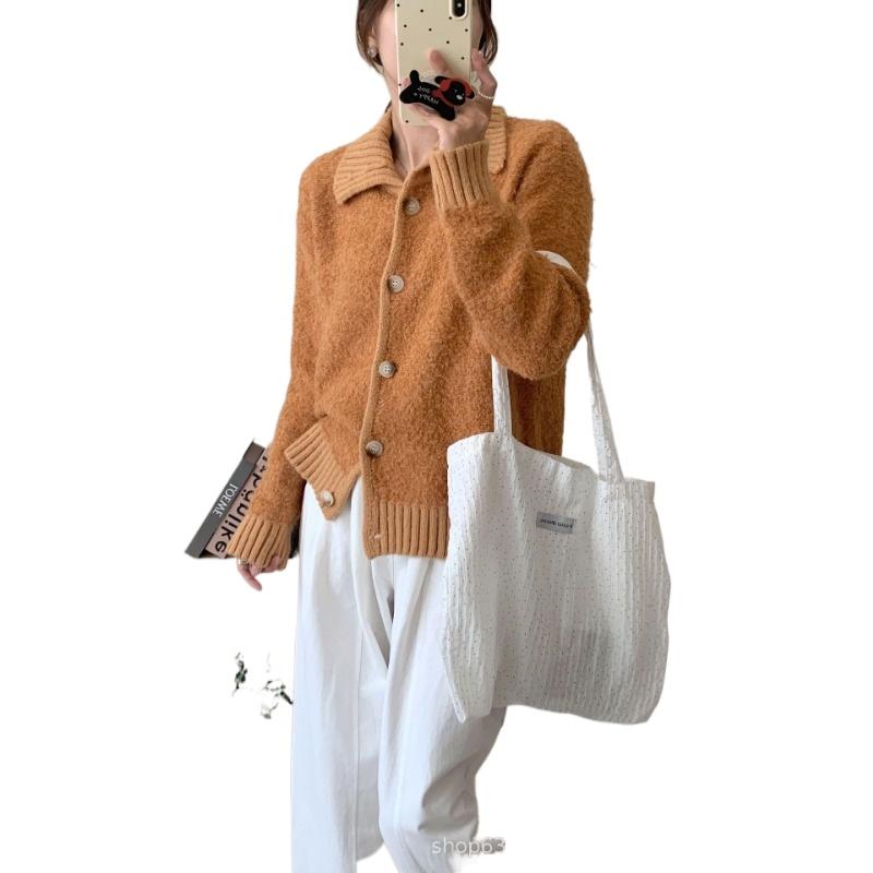 

Женский свободный свитер с лацканами на осень и зиму One Size верблюд