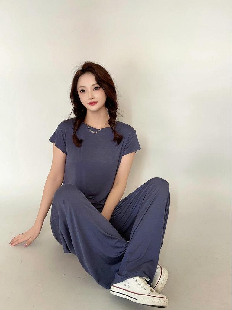 Plus Size Women's Slim Fit Solid Crew Neck Modal T-Shirt - Korean Style Summer Top