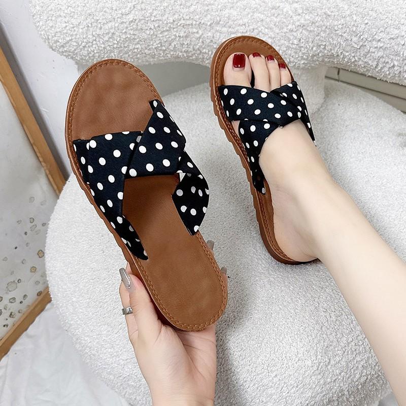 New one-word slippers women's summer wear fairy retro strap flat sandals