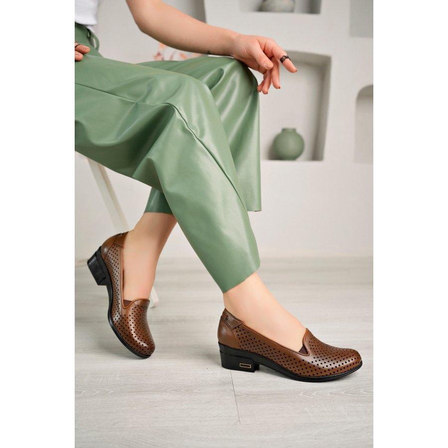 Women's Genuine Leather Low-Heeled Casual Comfort Shoes
