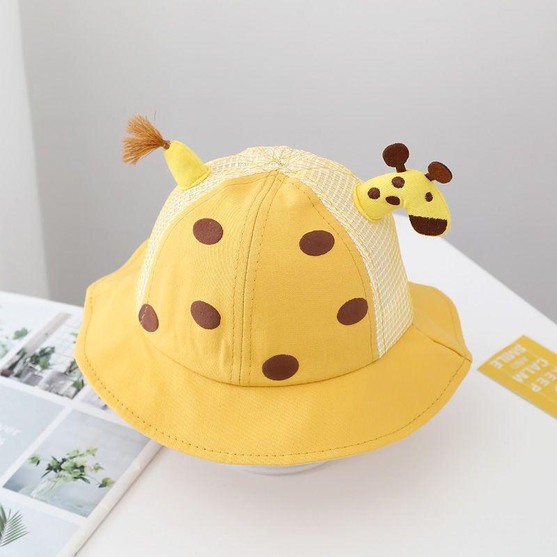 Cute Baby Bucket Hat With Embroidered Heart And Giraffe Short Brim Sun Protection Cap For Newborns Autumn Fashion Head circumference 44-50cm