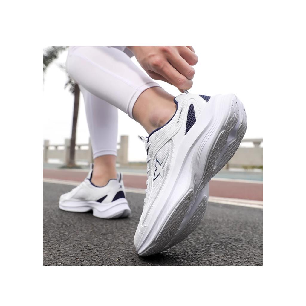 Xtep Lightweight Fashion Versatile Comfortable Shock Absorbing Lightweight Wear Resistant Low Top Casual Running Shoes Men sneaker 875219110039-1