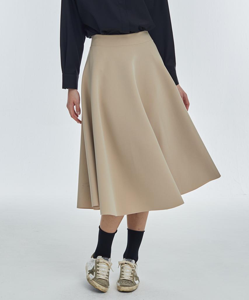 Manavis Seven Flare Spandex Long Skirt [Beige]