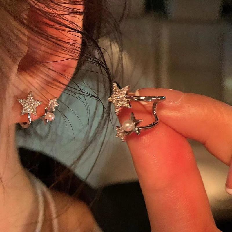 Exquisite Sparkling Zircon Star Imitation Pearl Earrings, Women's Non Perforated Ear Clips, Fashionable Zircon Accessories