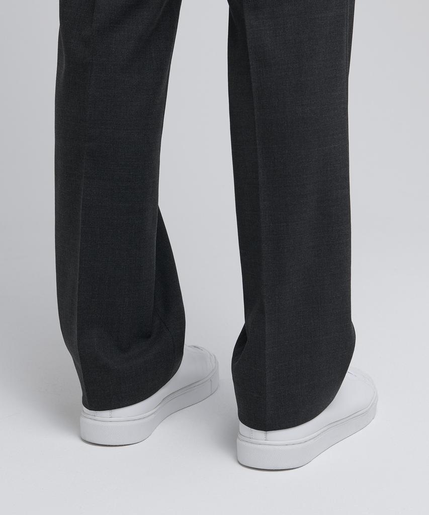MUSINSA STANDARD Wool Semi-Wide Hidden Elastic Waist Slacks [Charcoal Gray]