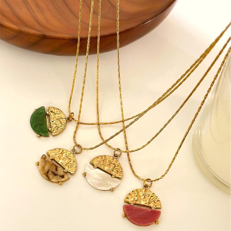 Stainless Steel Gold Plated Natural Stone Circular Pendant Necklace Dainty Jewelry for Women Birthday Surprise Gift