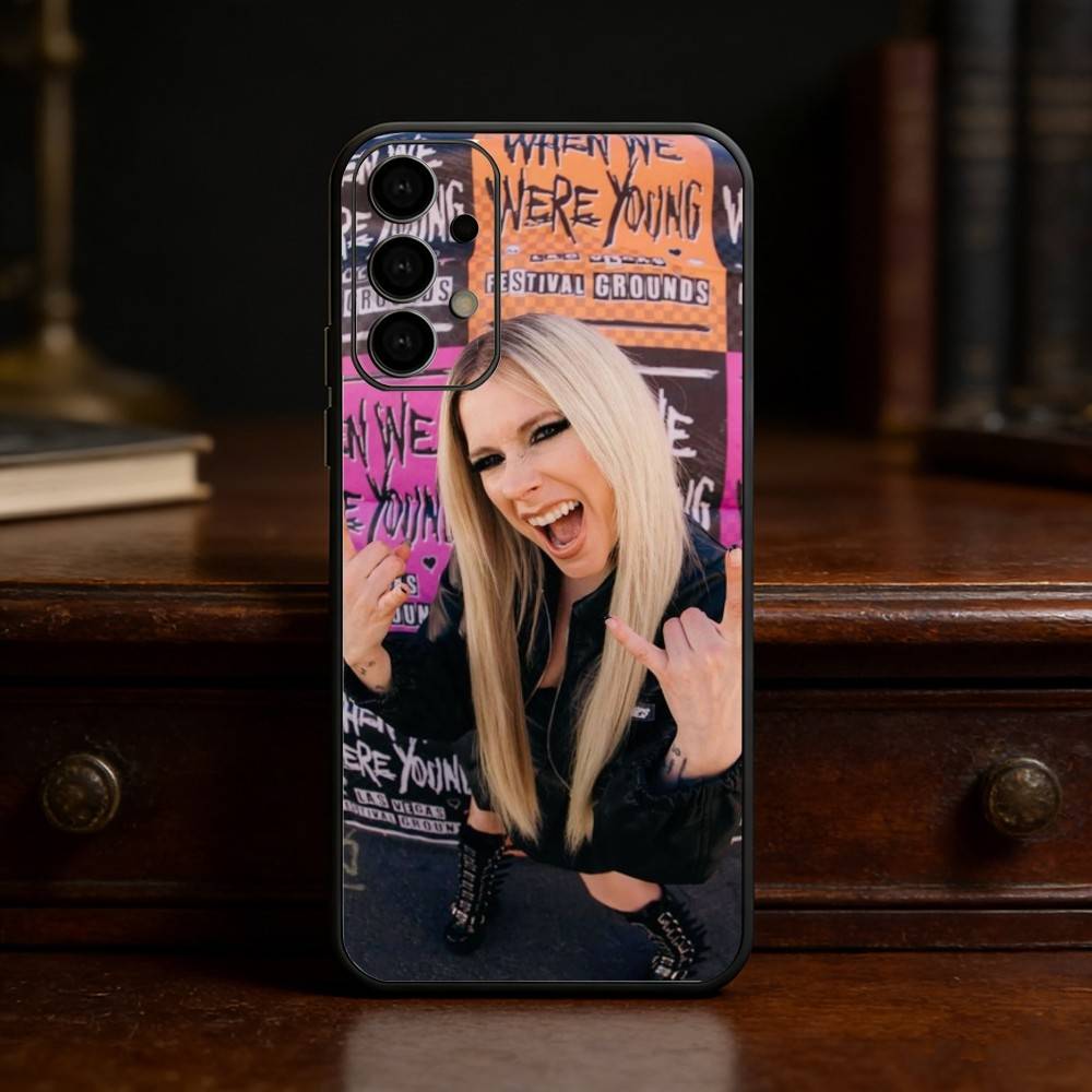 Star Singer Avril Lavigne Phone Case For Samsung S25,24,23,22,30,21,10,9,Ultra,Plus,Lite Soft Black Case