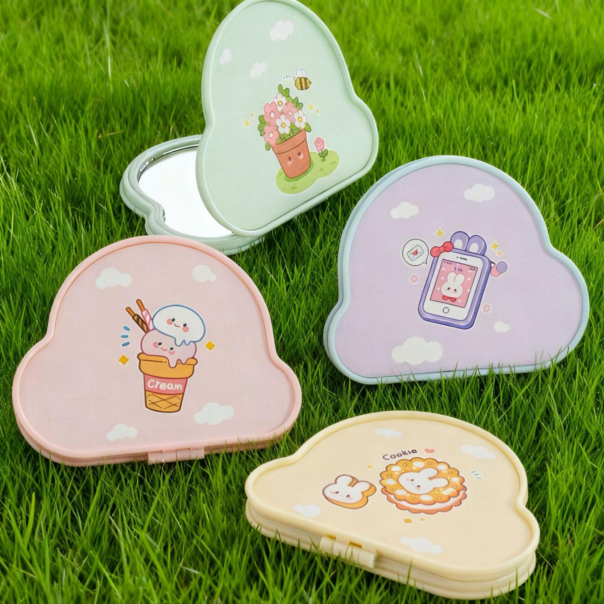 Portable Cute Cartoon Round Mini Mirror for Makeup 1*60*600