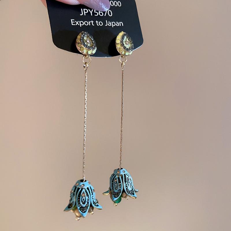 Silver Needle Oil Drop Diamond Water Drop Flower Tassel Pendant Earrings Retro Temperament Earrings Light Luxury Premium Earrings Women
