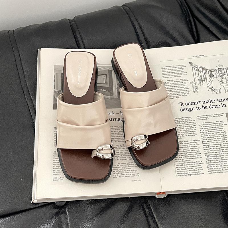 

Французский нишевый дизайн, шлепанцы с перемычкой для пальца, женские летние, новые модные, для улицы, повседневные, универсальные, на танкетке 40 бежевый