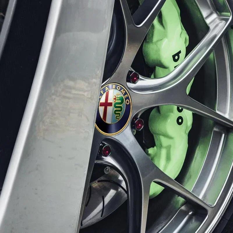 2026 Heißer Alfa Romeo 4 Stück 56mm Auto Radnabendeckel Aufkleber Auto Dekoration Zubehör für Alfa Romeo 4C 159 Spider Giulia