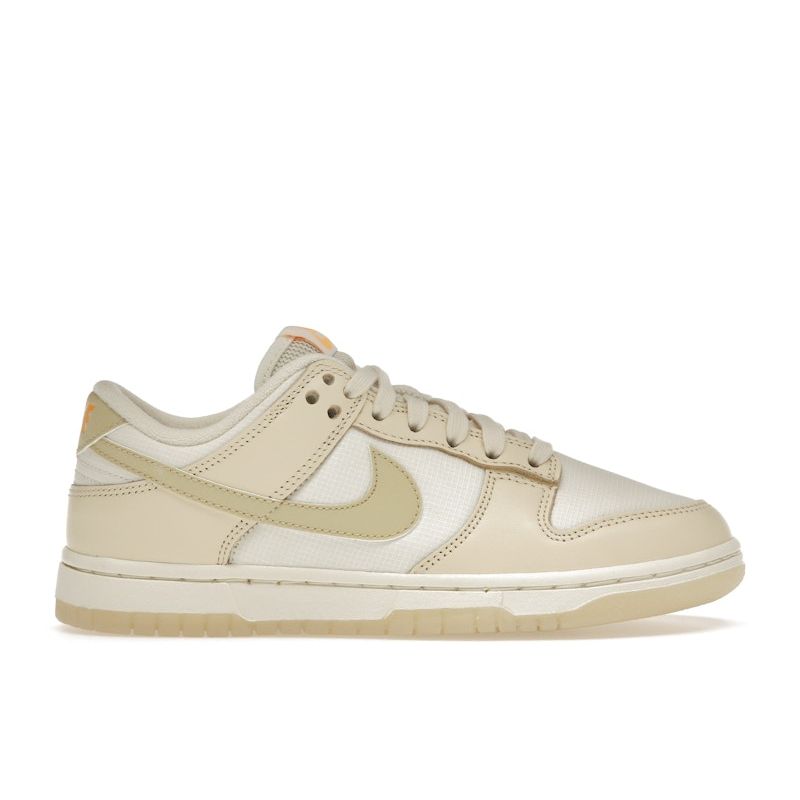

Nike Dunk Low WMNS Muslin Team Gold Casual Shoes FZ2552-100 EU 40