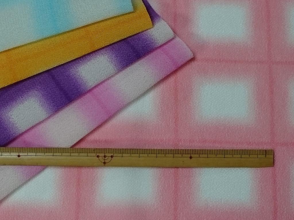 Zestaw 10 ciętych tkanin chirimen do Tsumami Zaiku Wzór w kratkę i gładki (Kolor Gradowany)