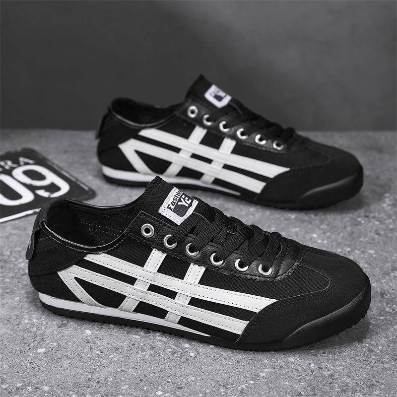 Forrest Gump wind 2025 summer new lightweight canvas men's shoes men's versatile lazy shoes couple low-top casual board shoes