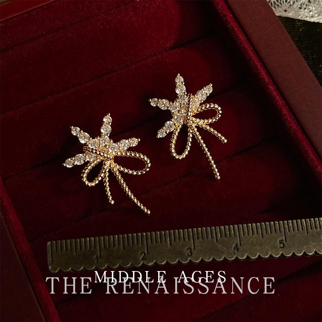 Christmas Vintage Pre-Owned Cubic Zirconia Bell Bow Earrings - Light Luxury Creative Jewelry