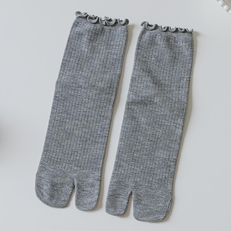 New High Quality Combed Cotton Split Toe Socks Unisex Simple Comfortable Two-Toed Socks Japanese Harajuku Men Women's Tabi Socks