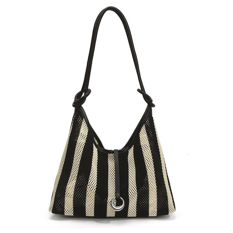

Hollow woven bag women s summer new trendy leisure vacation lazy wind single shoulder underarm tote commuter bag one size fits all чорний