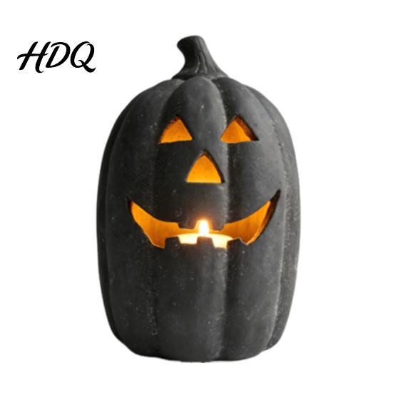 Decoratieve Lantaarns Halloween Pompoen Kaarsenhouder Hars Lantaarn Theelichthouder met Herbruikbare Feestelijke Ornamenten Uitgesneden Gezicht voor Herfst Boerderij
