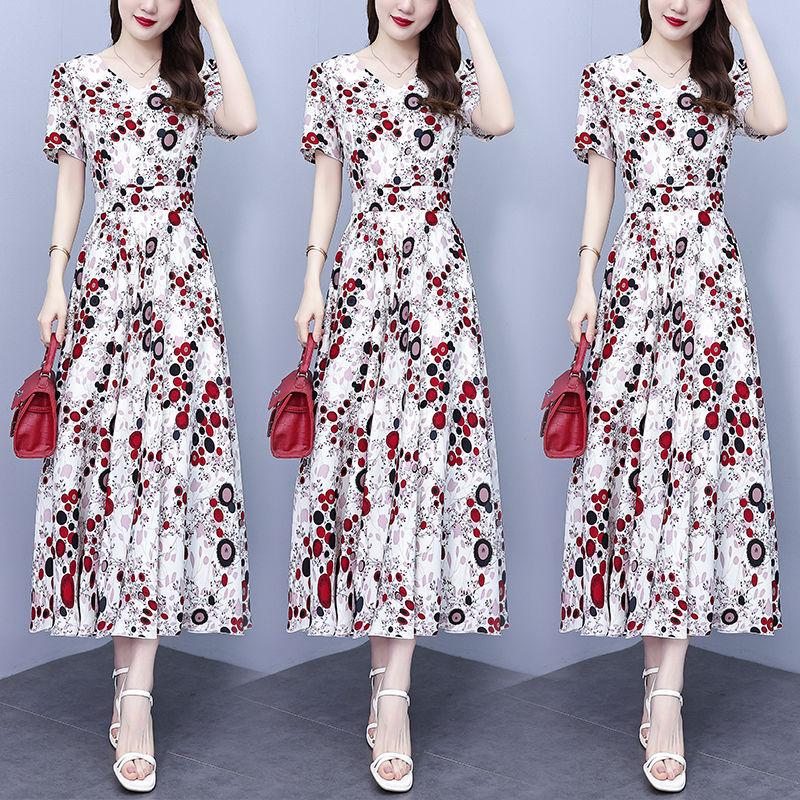 Celebrity style summer floral V-neck dress, high-end temperament female mother dress, waist and thin A-shaped long dress wholesale