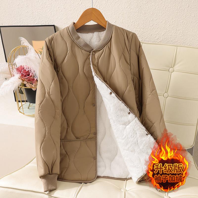 

Бархатная куртка на тонком хлопковом утеплителе для осени и зимы, легкая и тонкая внутри и снаружи, легкий и короткий внутренний жилет, облегающая теплая XXL-130-70 kg хаки