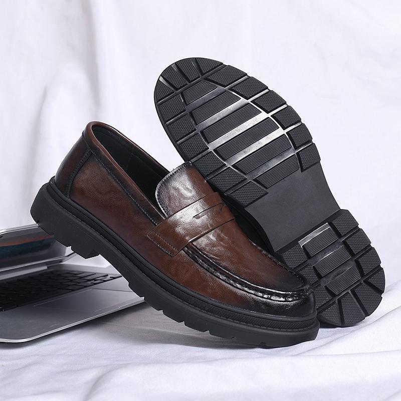 Fashion Black Shoes Men Slip On Loafers Breathable Soft Moccasins Man High Quality Casual Leather Boat Shoes Men Flats Male Shoes Men