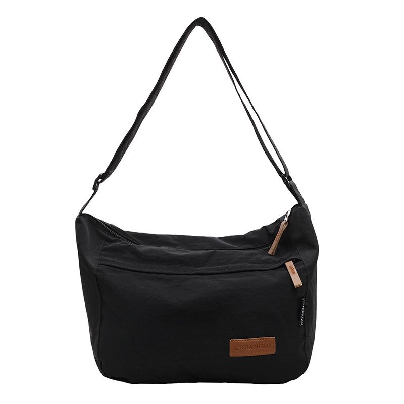 Japanese leisure lazy style student commuting tote bag large capacity simple solid color lightweight versatile messenger bag female