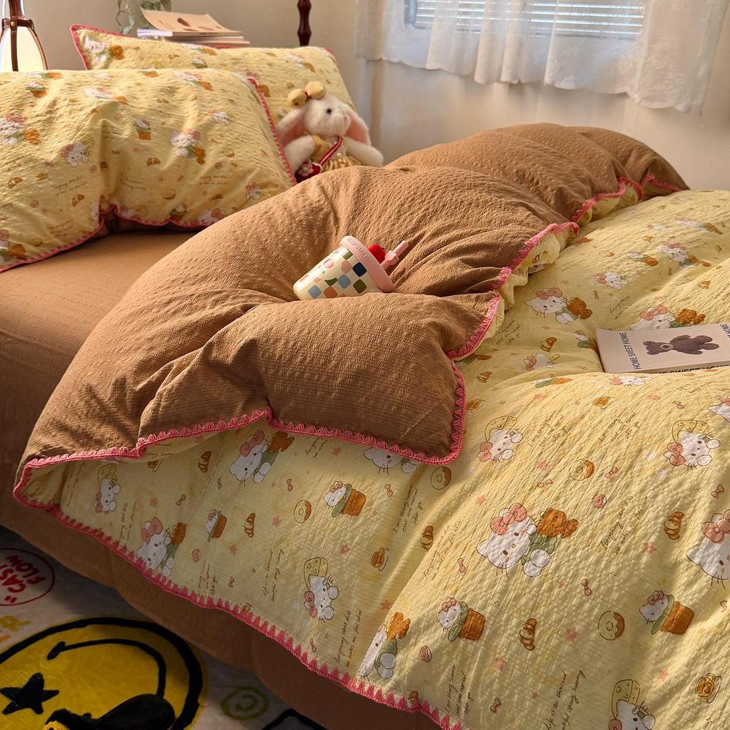A-Grade Cartoon Cotton Bedding Set for Students - 4-Piece Single Dorm Set with Bed Sheet and Duvet Cover