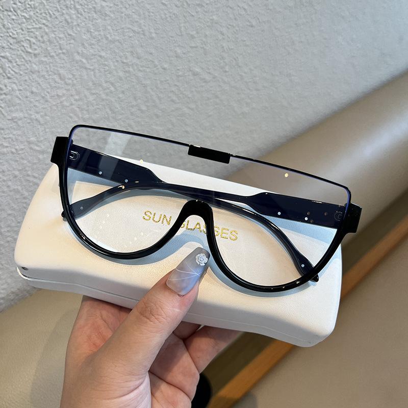 Fashion Large Frame One-piece Lenses Sunglasses Women's Brown Street Shot Couple Sunglasses Trend