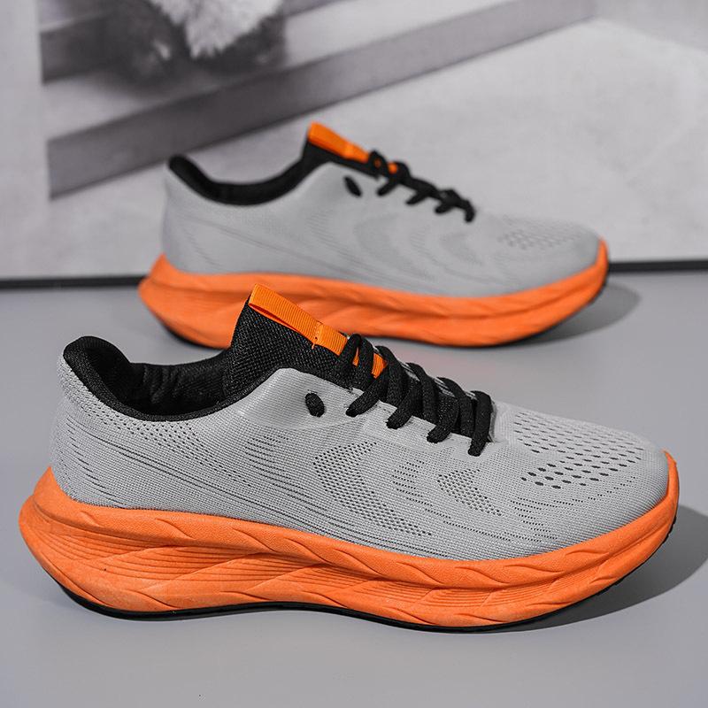 Outdoor leisure spring and autumn running shoes comfortable, lightweight and breathable commuting sports leisure breathable mesh trendy shoes 39