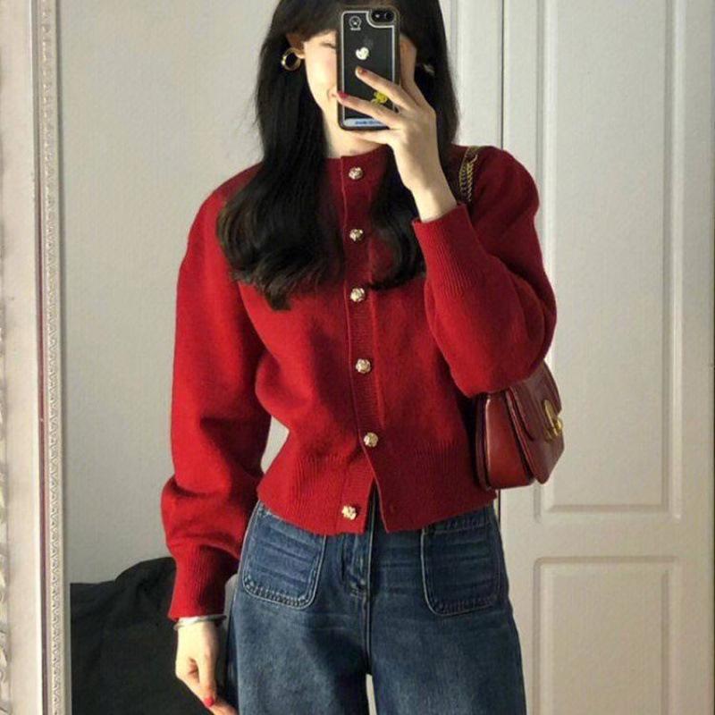 

Auspicious Red Waist-Defining Knit Cardigan Sweater for Women M (95-110 catty)