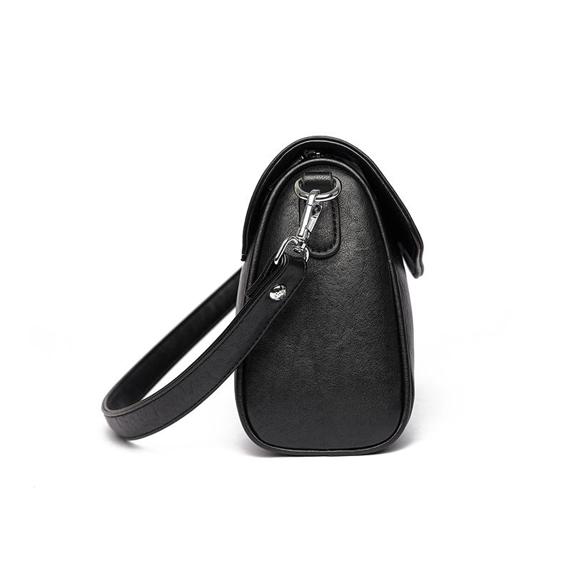 Women's Large Capacity Shoulder Bag Underarm Bag