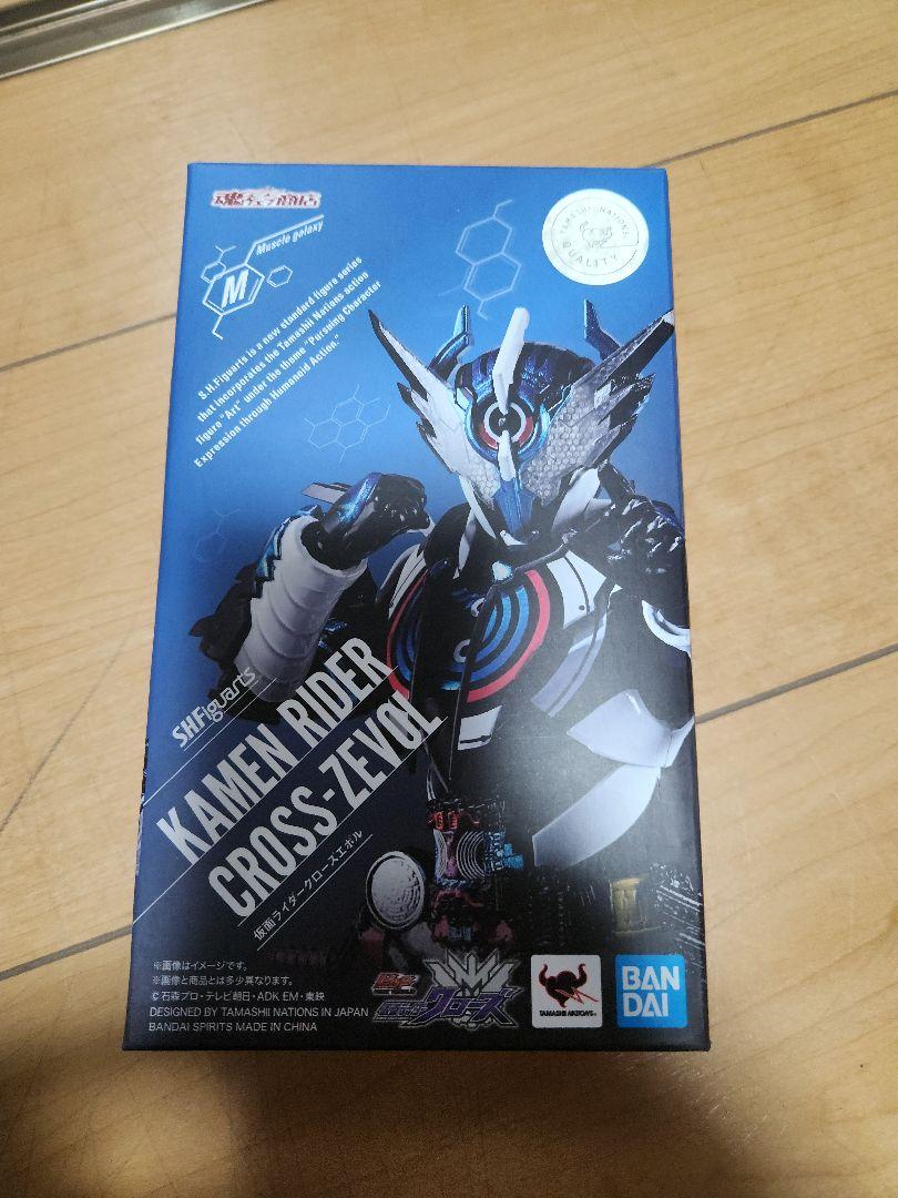 

[USED] S.H.Figuarts Kamen Rider Cross Evol