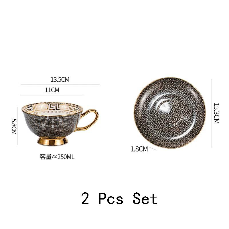

Легкие роскошные кофейные чашки в стиле ретро, изысканный керамический набор чашек и тарелок, креативный набор для послеобеденного чая, домашняя посуда