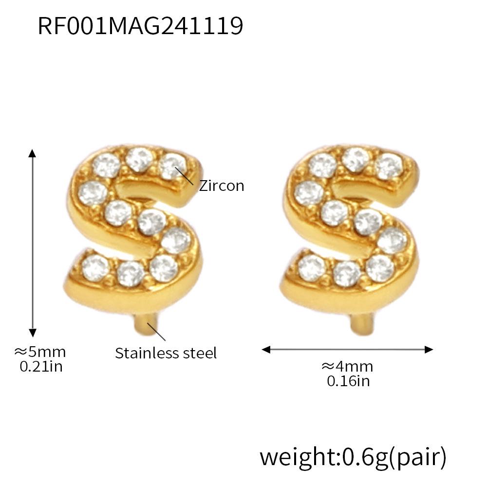 Qiong Yao 26-Letter Zircon Inlaid Jewelry Set: Gold-Plated Titanium Steel Necklace, Bracelet, Ring, and Stud Earrings.